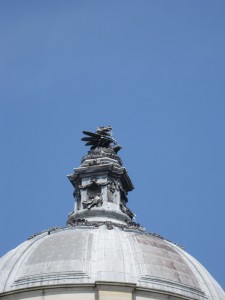 Kinda went dragon-photo crazy today.  City hall.